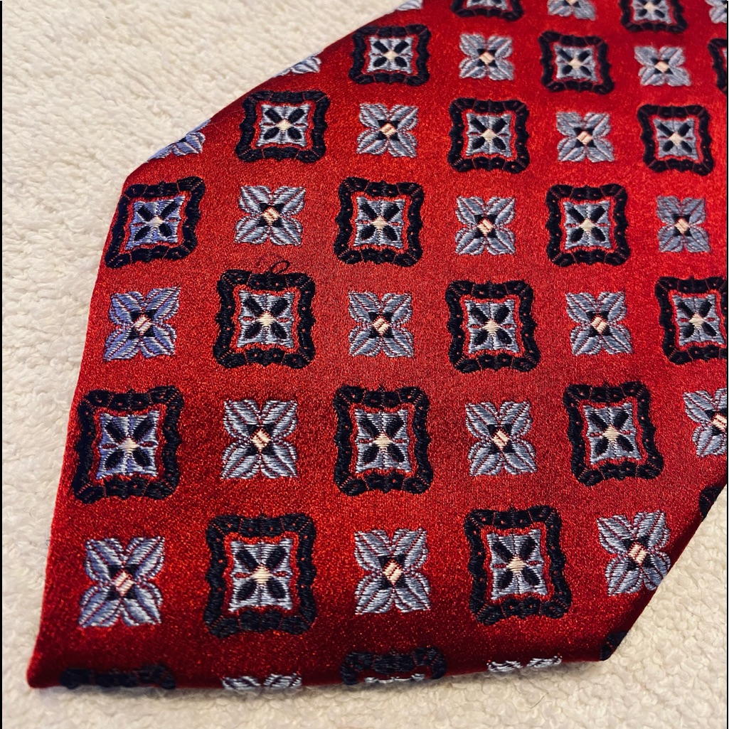 Brand New Trendy Business Tie By Tasso Elba